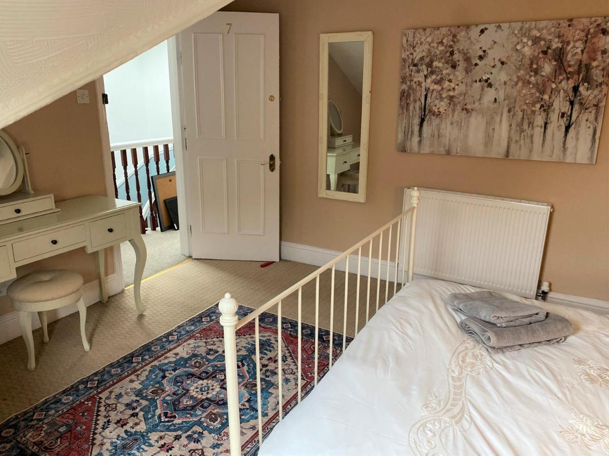Villa With Park Views Close To Liverpool Centre Exteriör bild