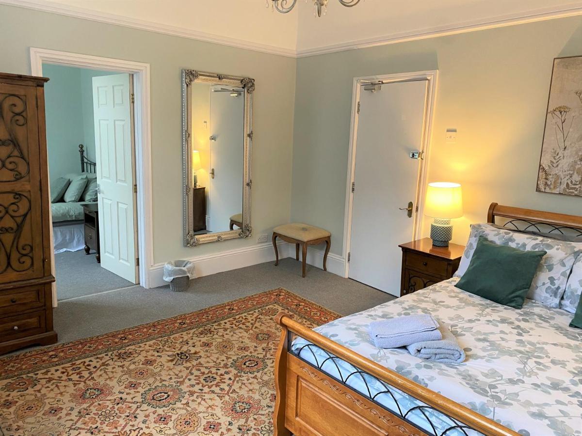 Villa With Park Views Close To Liverpool Centre Exteriör bild