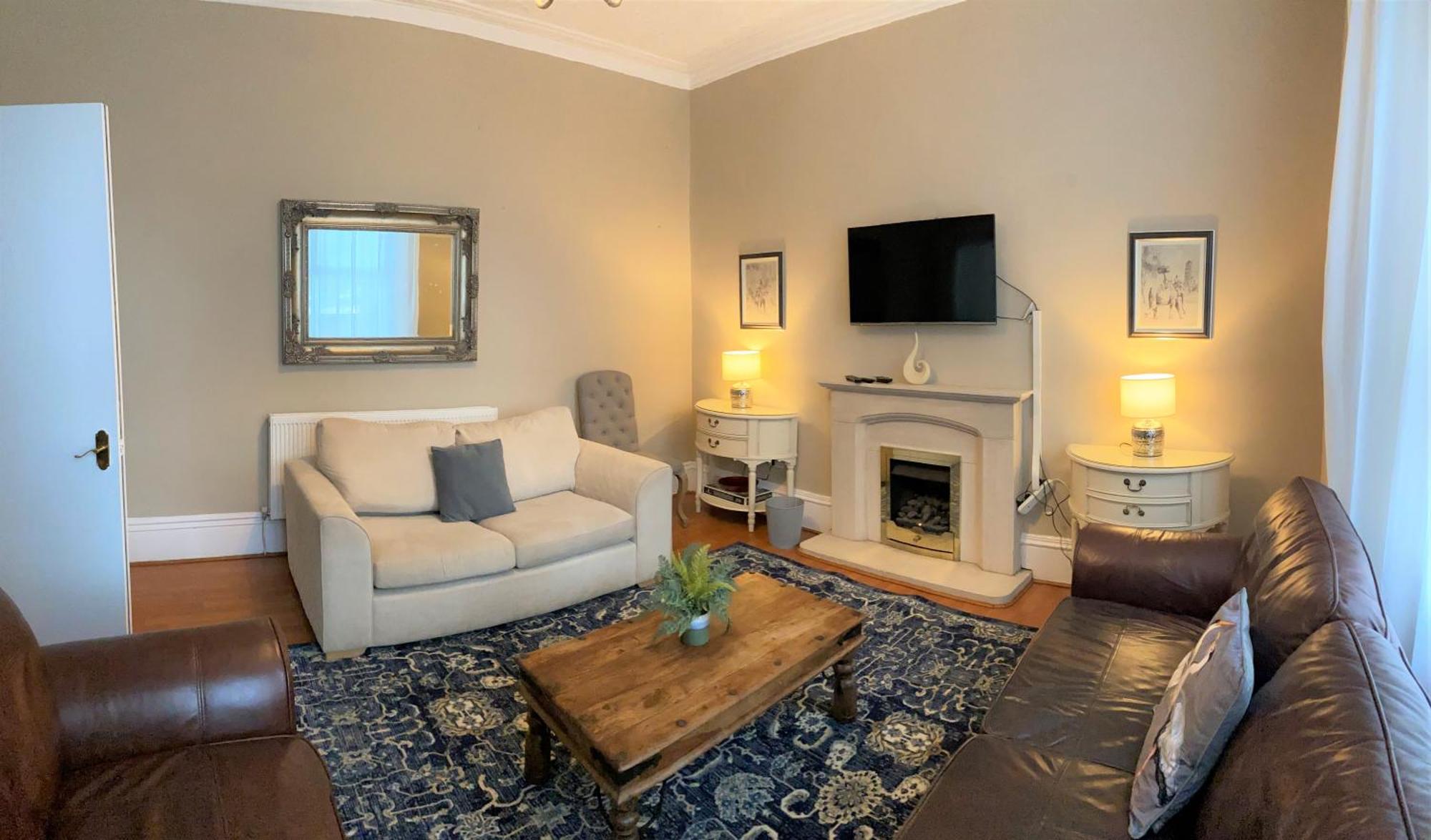 Villa With Park Views Close To Liverpool Centre Exteriör bild